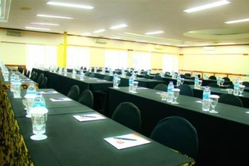 Grand Prioritas Hotel Bogor Eksteriør billede